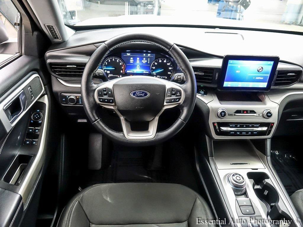 Certified 2021 Ford Explorer XLT image 13