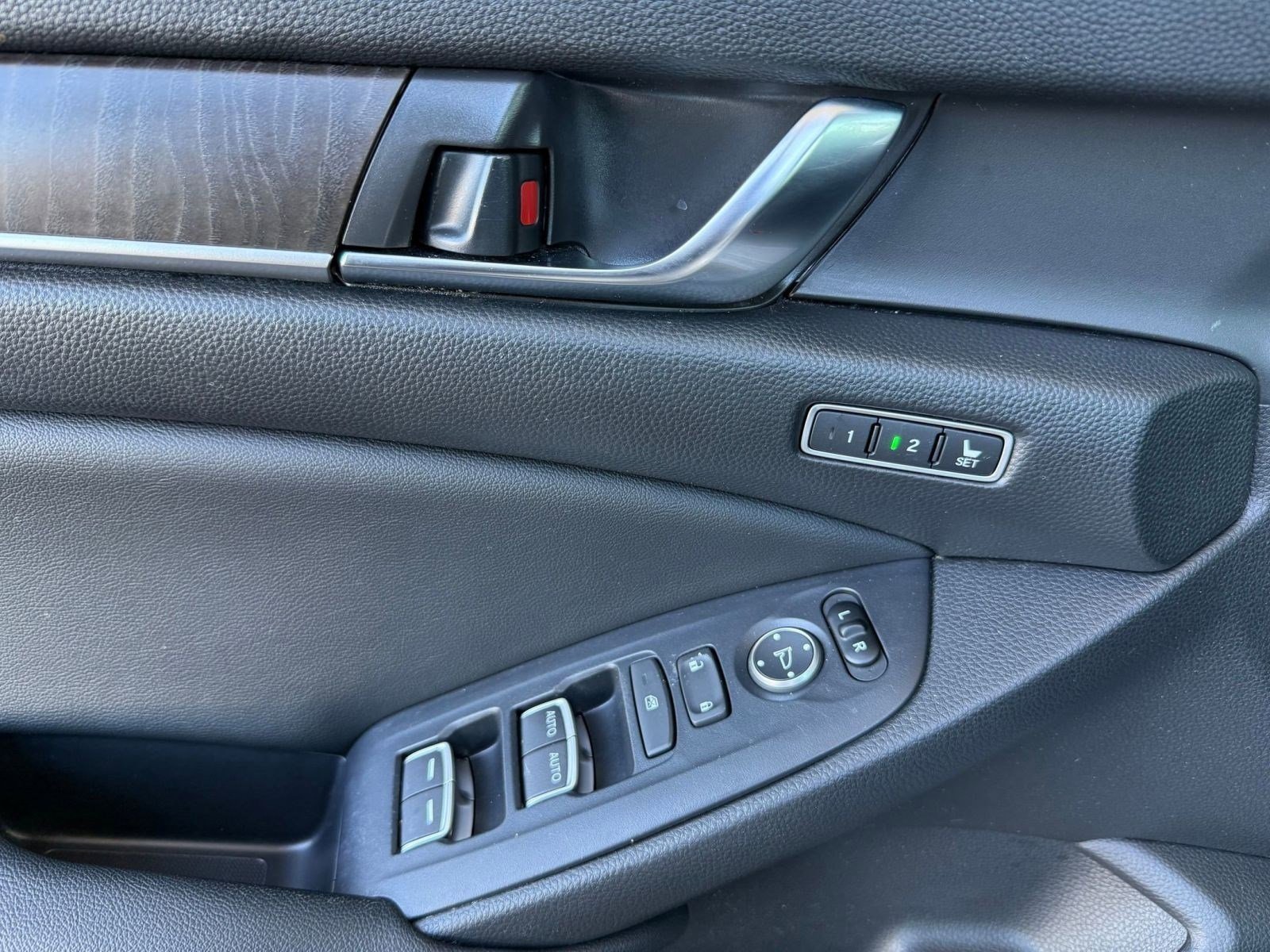 Used 2020 Honda Accord EX-L image 13