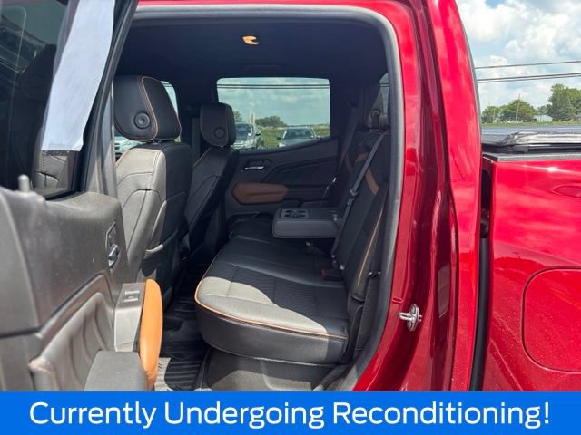 Used 2023 GMC Canyon AT4 w/ AT4 Premium Package AWD/4WD image 13
