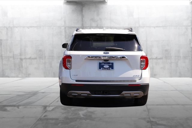 Certified 2021 Ford Explorer XLT w/ Equipment Group 202A AWD/4WD image 6