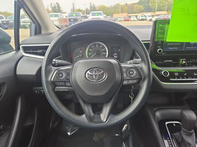 Used 2022 Toyota Corolla LE image 15
