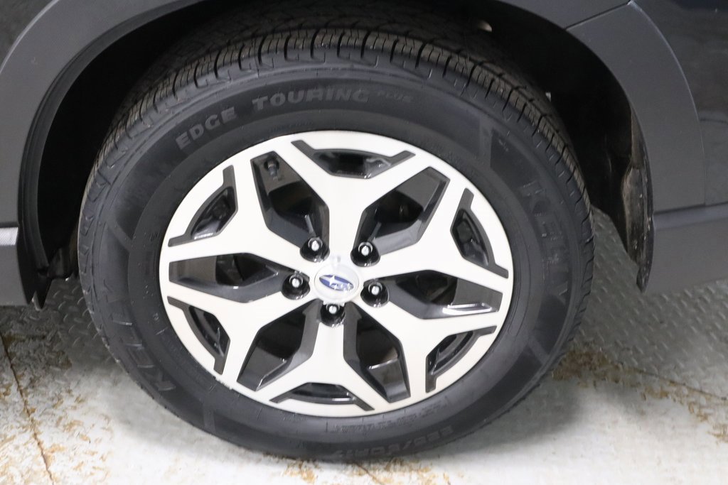 Used 2022 Subaru Forester Premium image 19