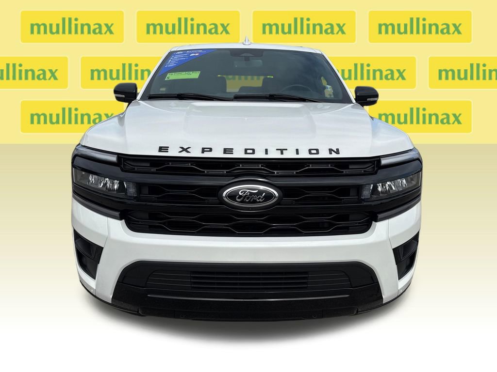 Certified 2023 Ford Expedition Limited image 12
