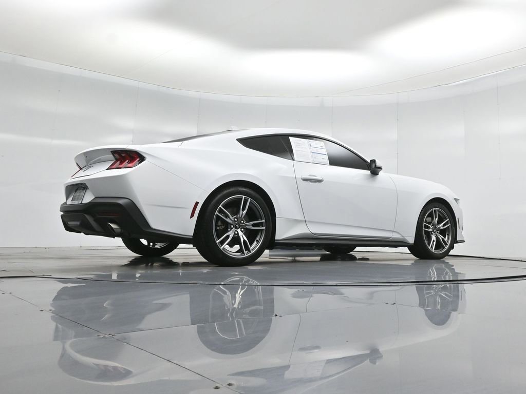 Certified 2024 Ford Mustang Coupe image 16