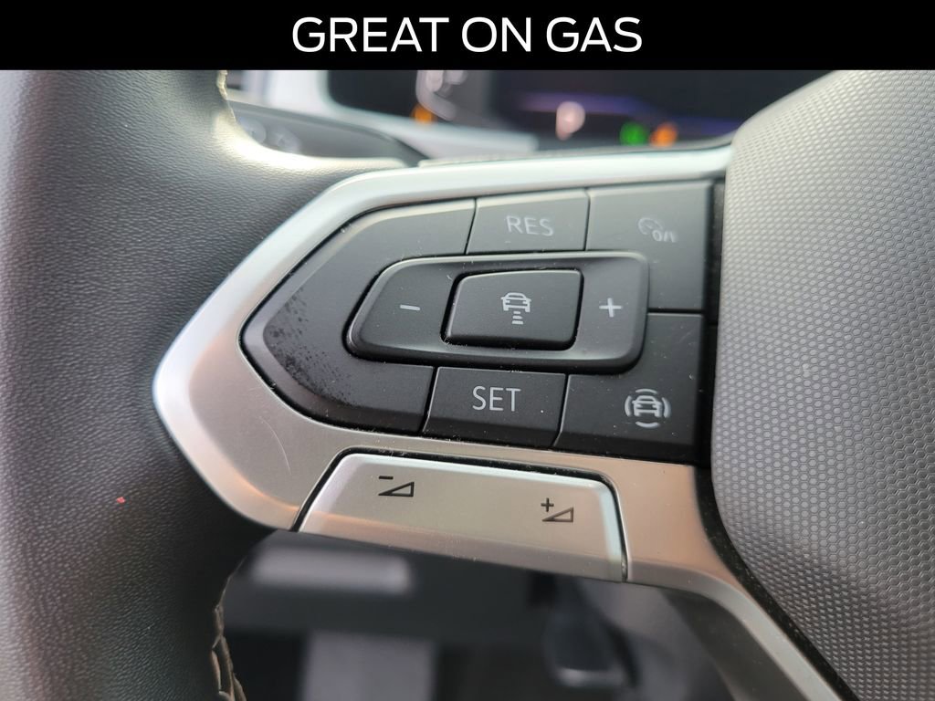 Used 2022 Volkswagen Atlas SE w/ Black Wheel Package image 23