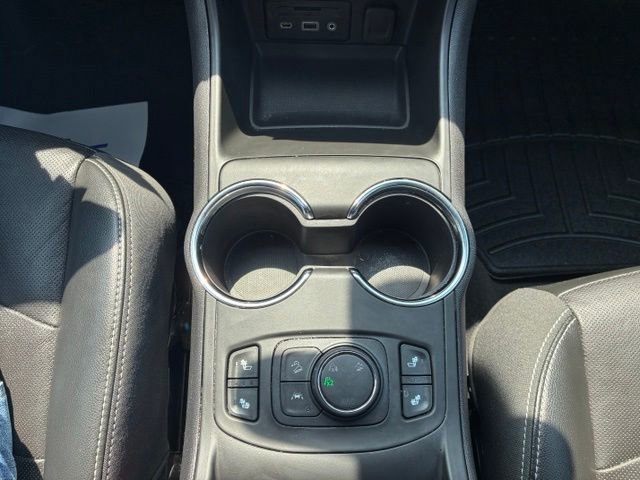 Used 2023 GMC Terrain SLT AWD/4WD image 23