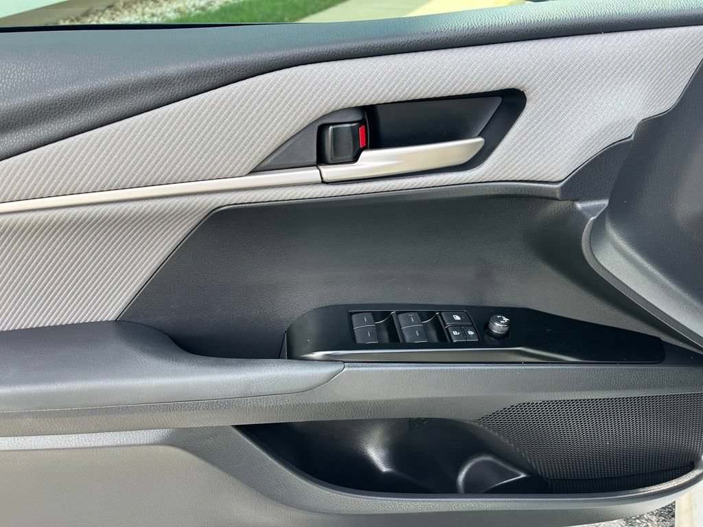 Used 2025 Toyota Camry SE w/ Multimedia Upgrade Package FWD image 38