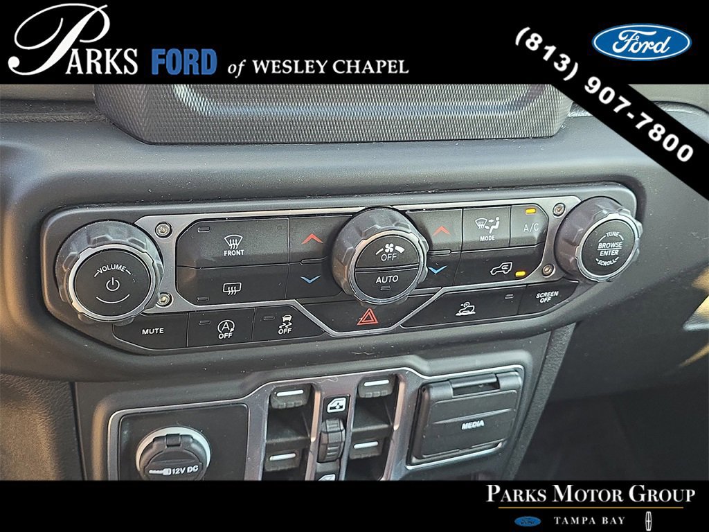 Used 2021 Jeep Wrangler Unlimited Sahara image 22