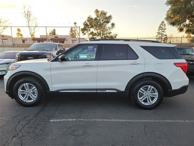 Certified 2023 Ford Explorer XLT image 2