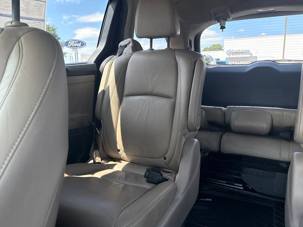 Used 2019 Honda Odyssey EX-L image 11
