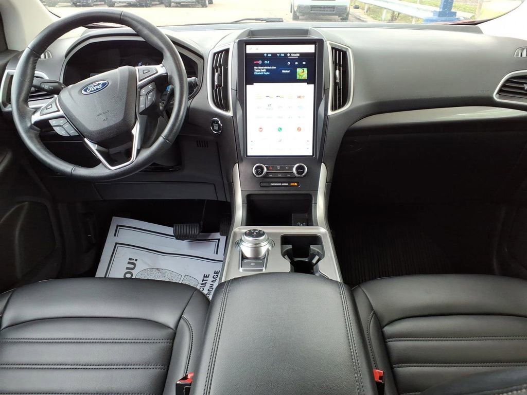 Certified 2024 Ford Edge SEL AWD/4WD image 11