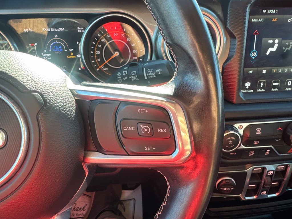 Used 2019 Jeep Wrangler Unlimited Sahara w/ Uconnect 4C Nav & Sound Group AWD/4WD image 18