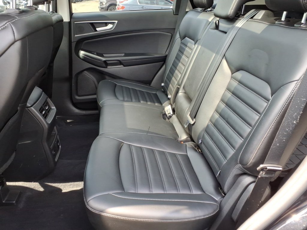 Certified 2024 Ford Edge SEL w/ Convenience Package AWD/4WD image 17