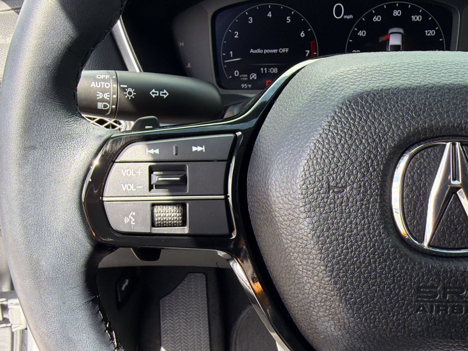 Used 2025 Acura Integra FWD image 15