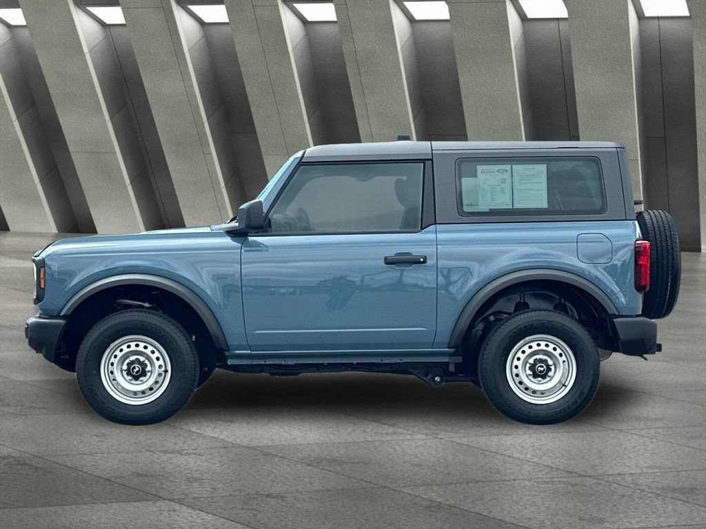 Certified 2023 Ford Bronco 2-Door AWD/4WD image 6