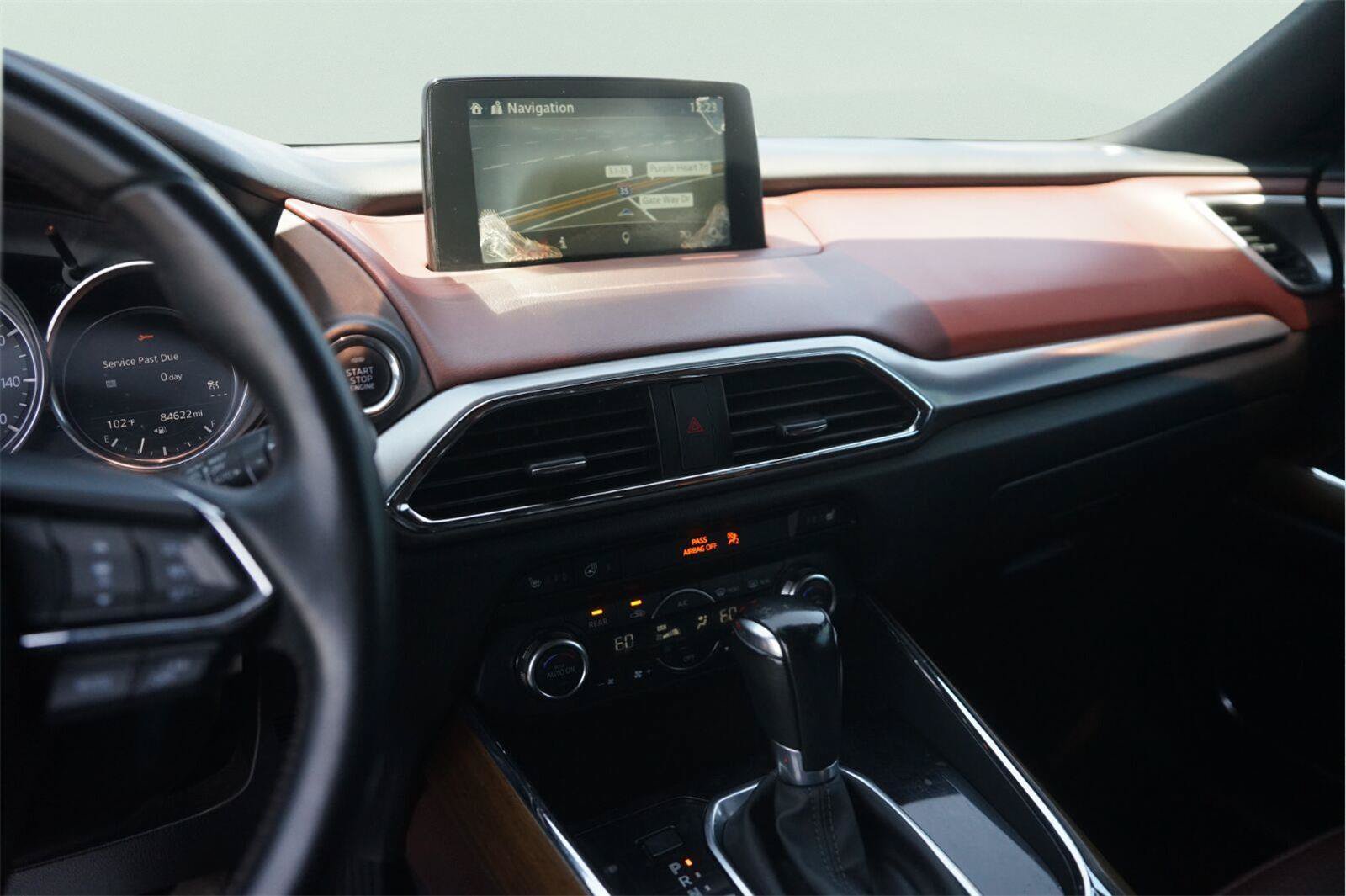 Used 2018 MAZDA CX-9 Signature AWD/4WD image 29