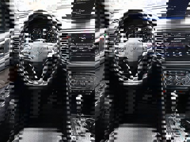 Used 2021 Volkswagen Atlas Cross Sport SE w/ Panoramic Sunroof Package image 11