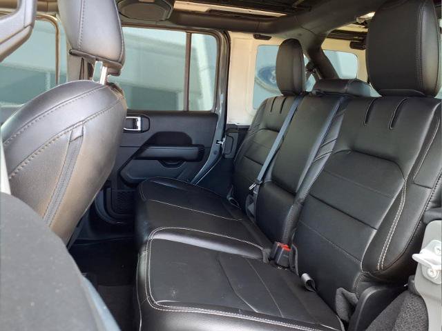 Used 2023 Jeep Wrangler Unlimited Sahara AWD/4WD image 14