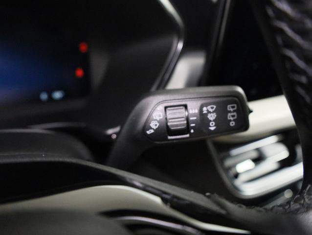 Certified 2023 Ford Escape Platinum AWD/4WD image 15