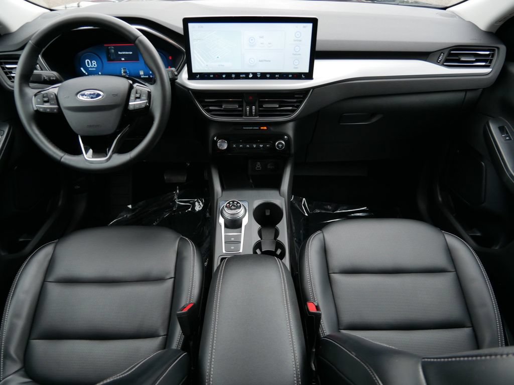 Certified 2024 Ford Escape Platinum AWD/4WD image 13