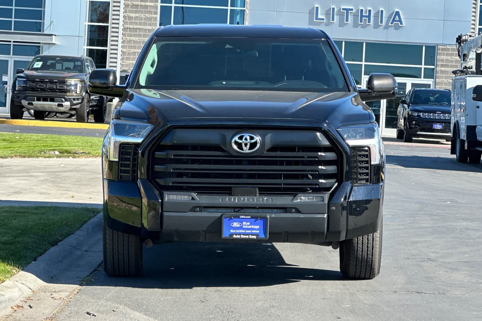 Used 2024 Toyota Tundra SR5 w/ SR5 Premium Package AWD/4WD image 10