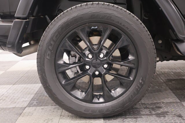 Used 2021 Jeep Wrangler Unlimited Sahara AWD/4WD image 17