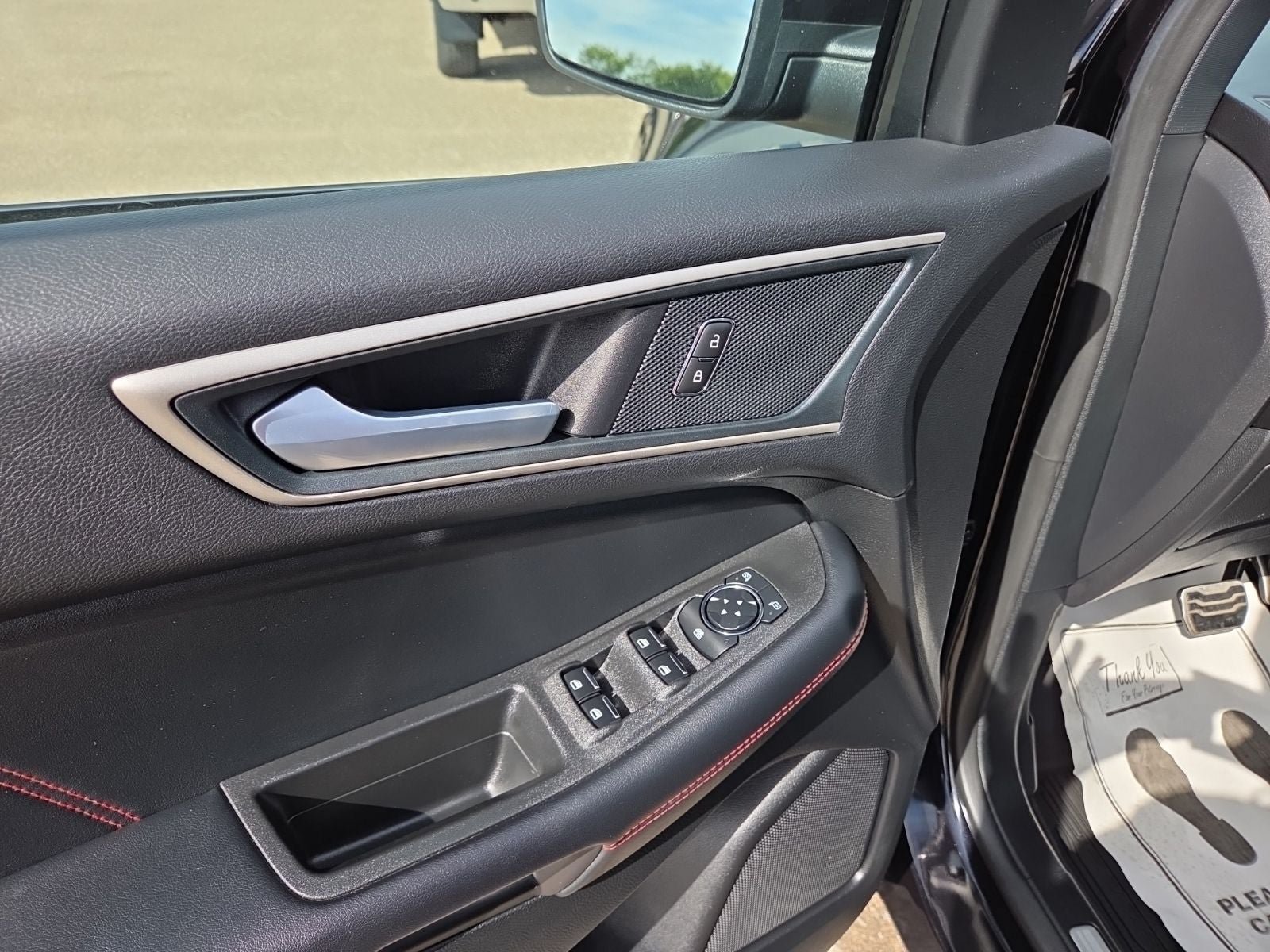Certified 2024 Ford Edge ST-Line AWD/4WD image 27