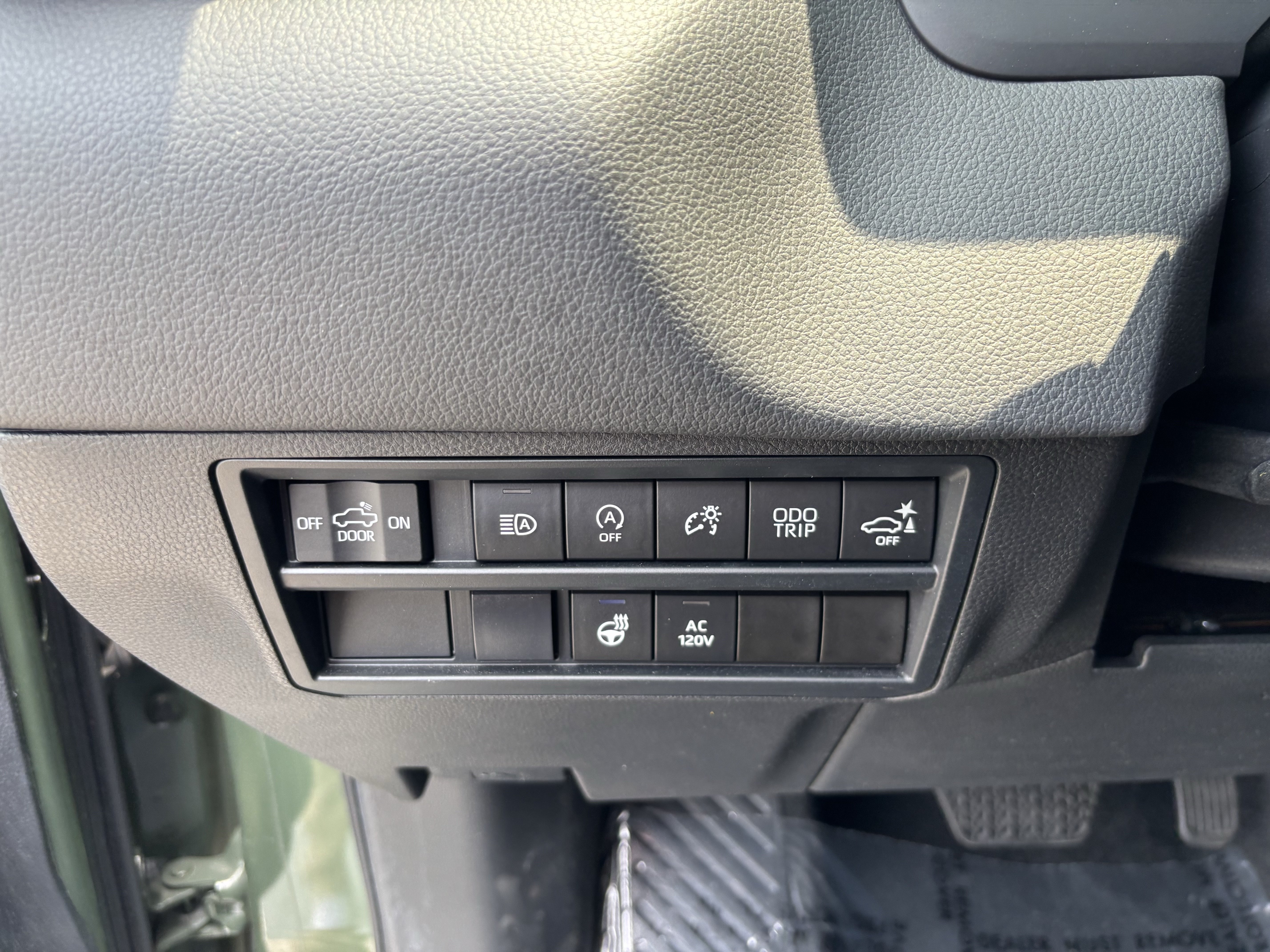 Used 2022 Toyota Tundra Limited AWD/4WD image 15