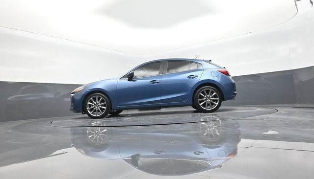 Used 2018 MAZDA MAZDA3 Touring image 20