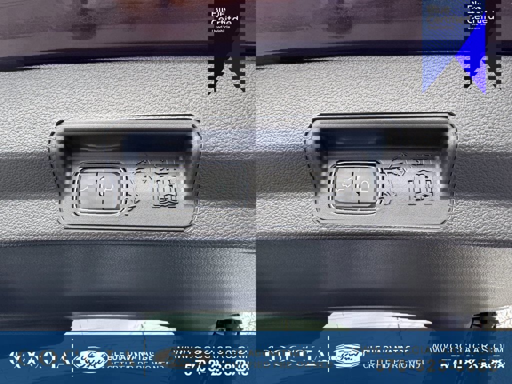 Certified 2023 Ford Explorer XLT w/ Equipment Group 202A image 38