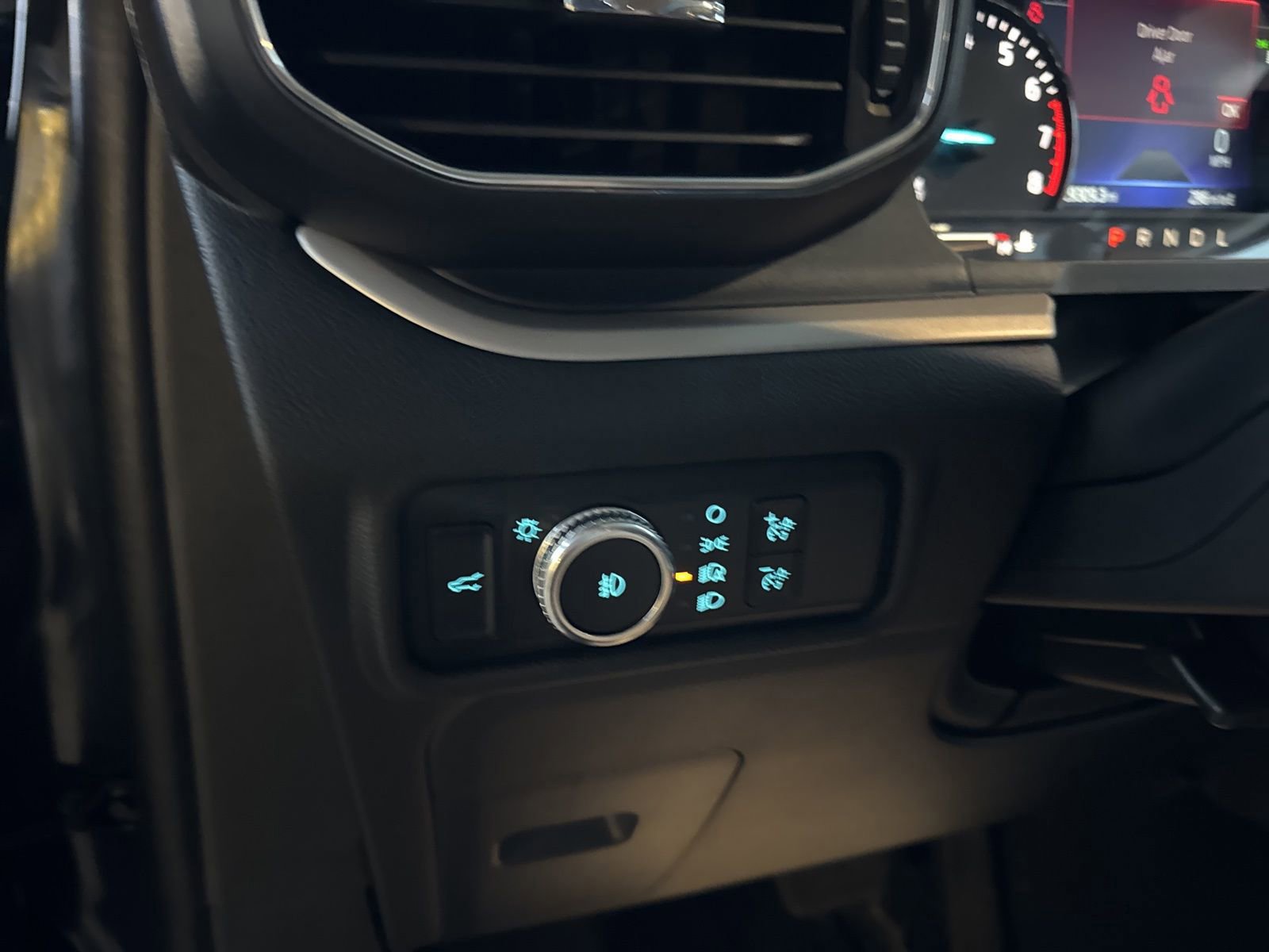 Certified 2023 Ford Explorer XLT w/ Equipment Group 202A image 28