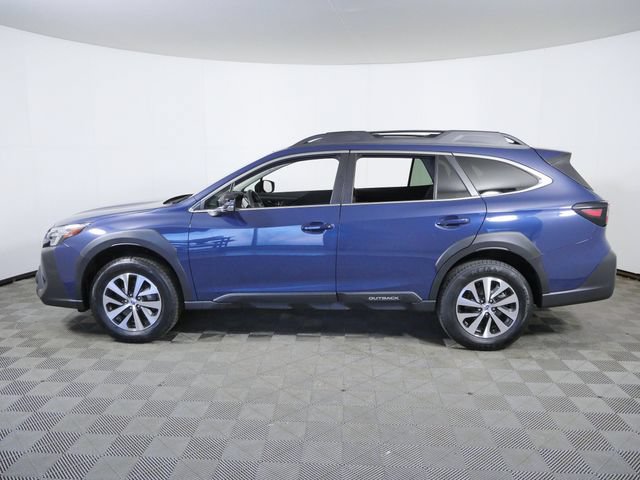 Used 2024 Subaru Outback Premium AWD/4WD image 6