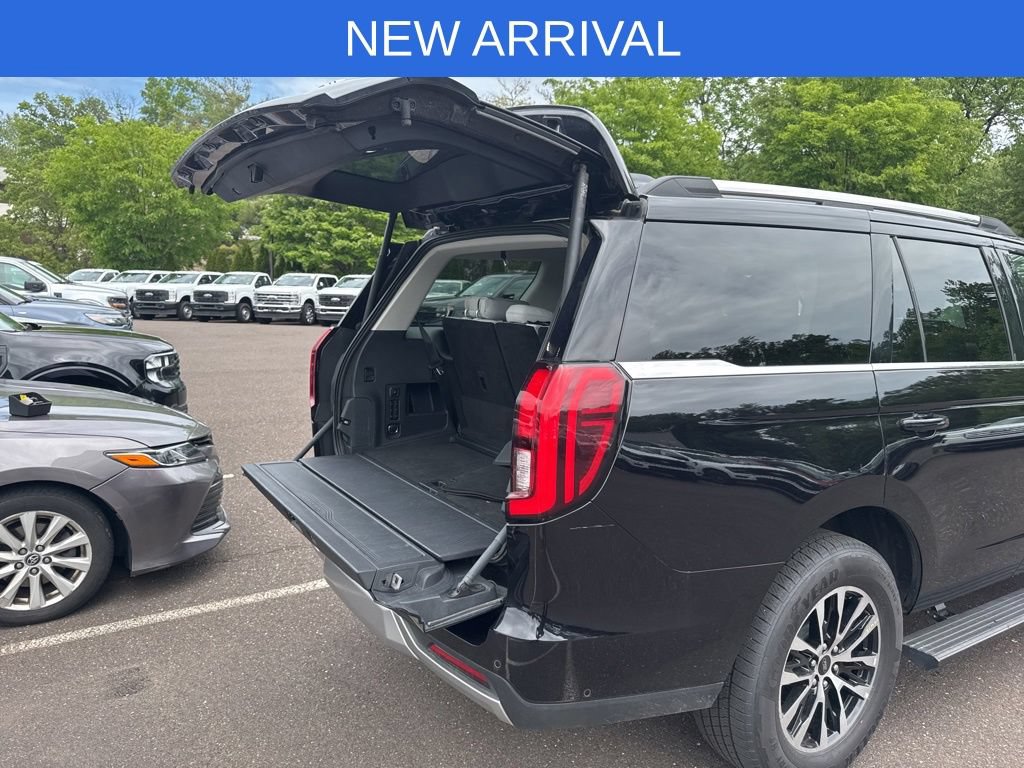 Certified 2025 Ford Expedition Platinum AWD/4WD image 30