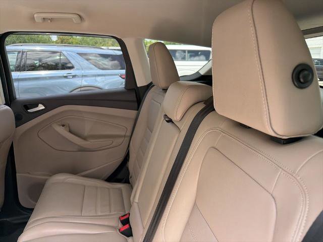 Certified 2019 Ford Escape Titanium FWD image 10