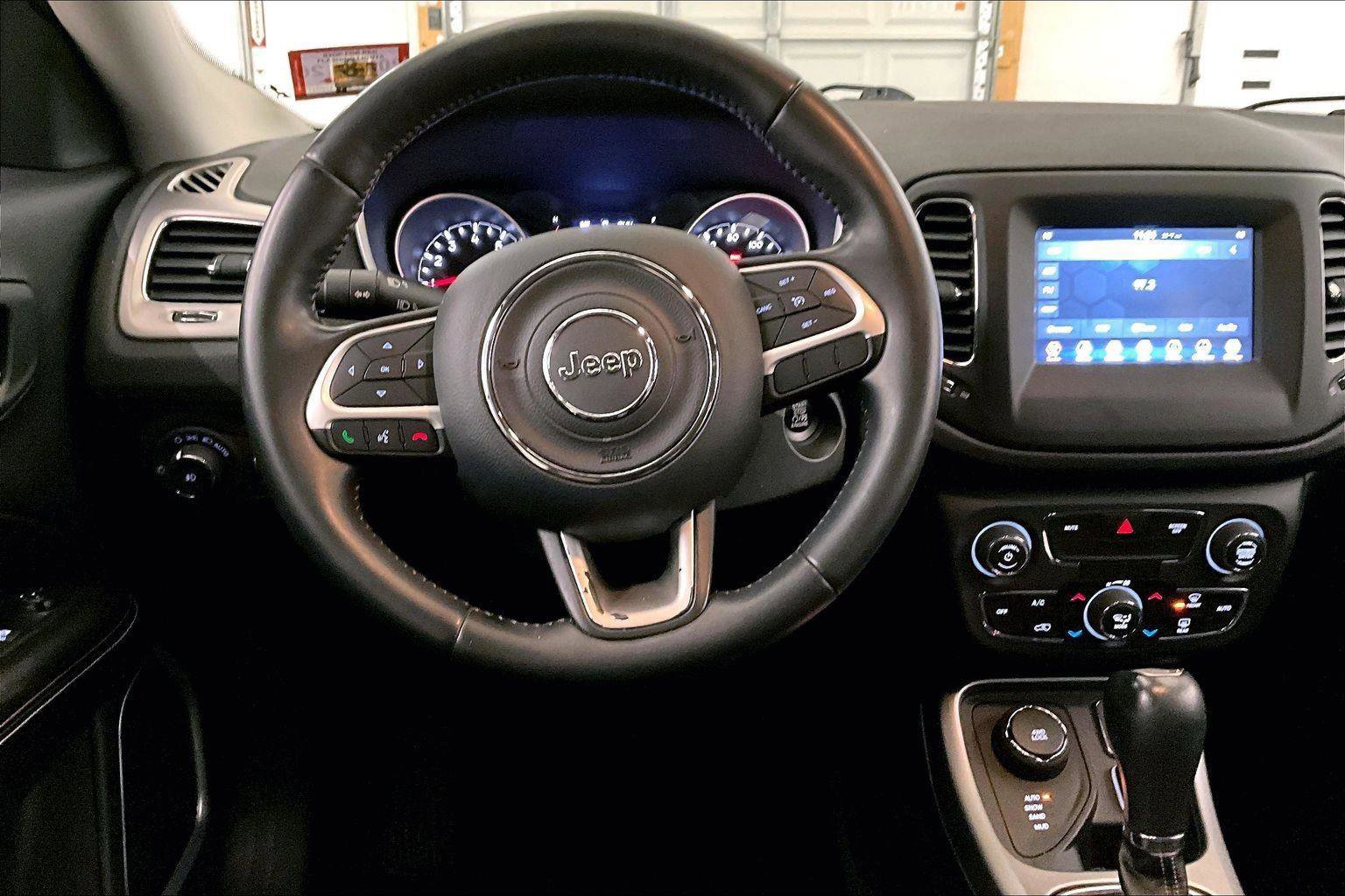 Used 2019 Jeep Compass Latitude image 7