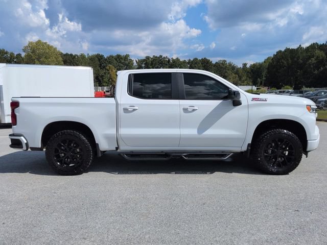 Used 2025 Chevrolet Silverado 1500 RST AWD/4WD image 3
