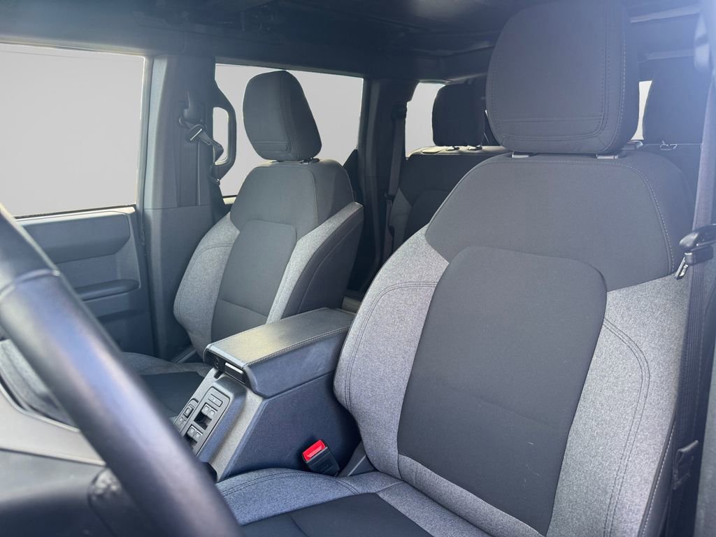 Certified 2025 Ford Bronco Big Bend image 9