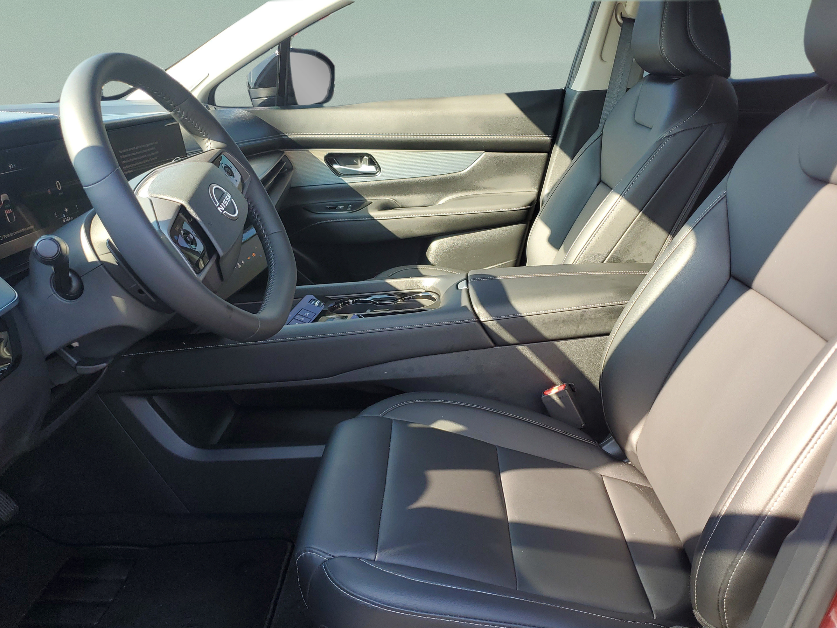 Used 2025 Nissan Murano SL AWD/4WD image 15