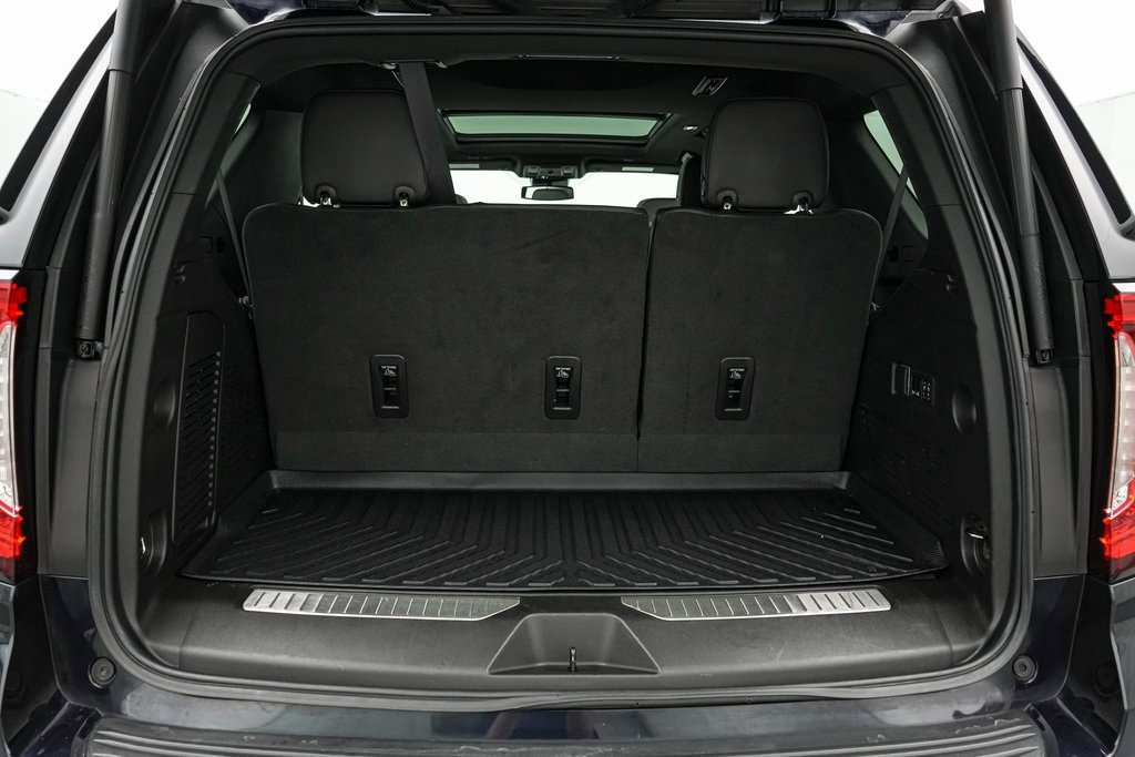 Used 2023 GMC Yukon Denali image 24