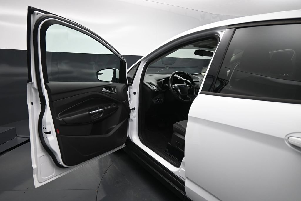 Certified 2017 Ford C-MAX SE FWD image 8