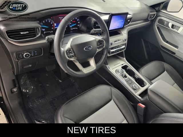 Certified 2023 Ford Explorer XLT w/ Equipment Group 202A AWD/4WD image 13
