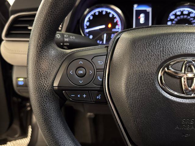 Used 2019 Toyota Camry LE FWD image 14