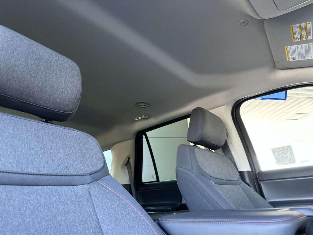 Certified 2025 Ford Expedition Active AWD/4WD image 17