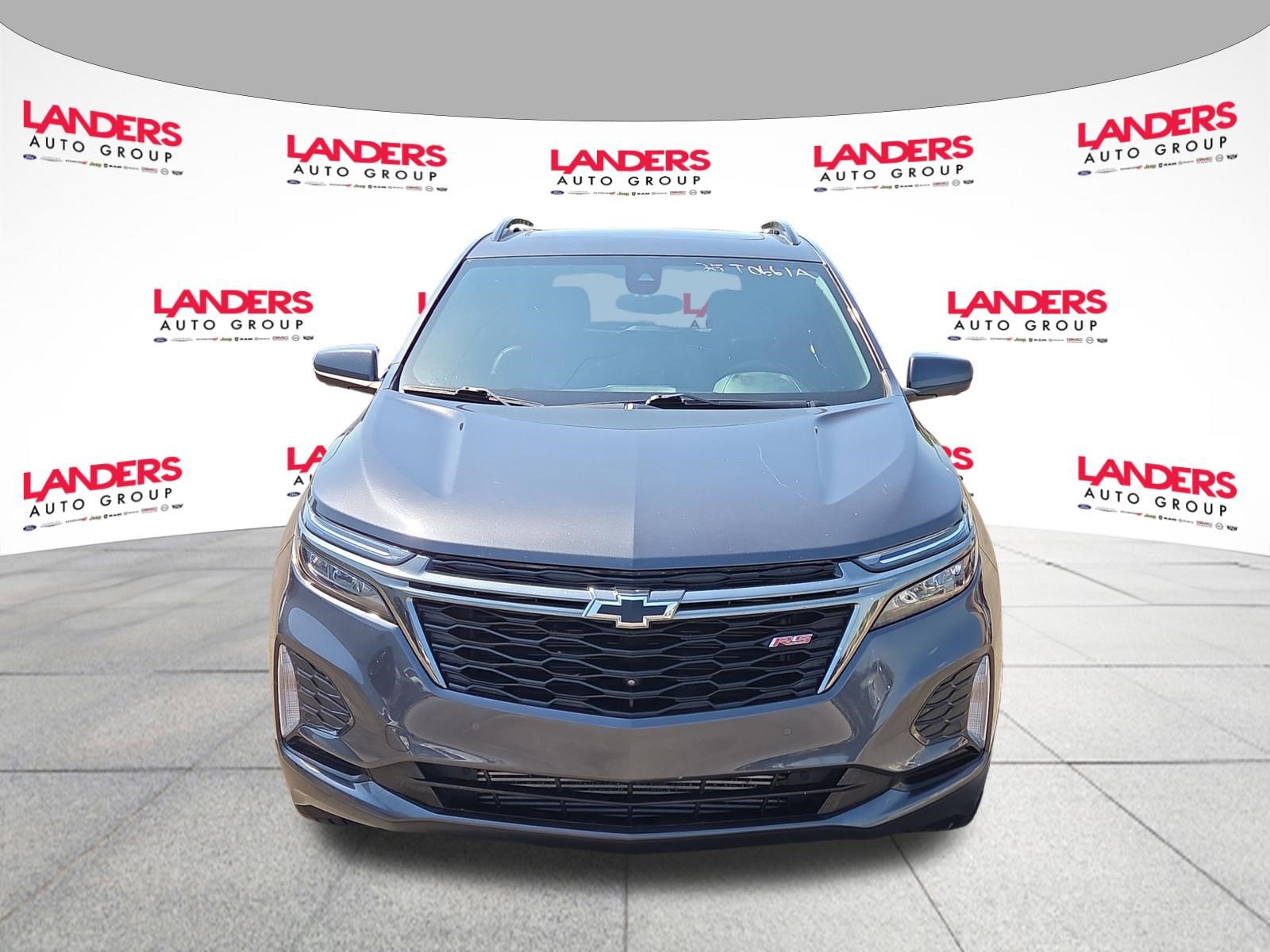 Used 2023 Chevrolet Equinox RS w/ RS Leather Package FWD image 8