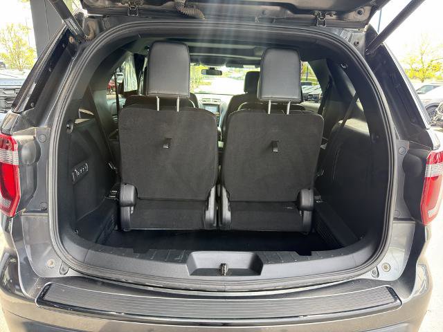 Certified 2018 Ford Explorer Sport w/ Equipment Group 401A AWD/4WD image 17