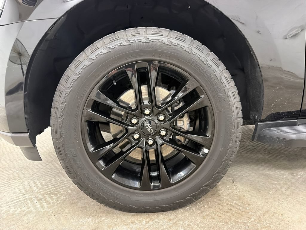 Certified 2024 Ford Expedition XLT RWD image 14