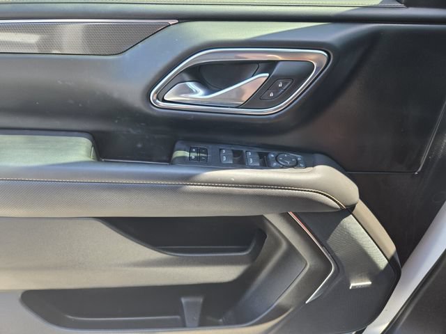 Used 2023 GMC Yukon XL AT4 AWD/4WD image 33