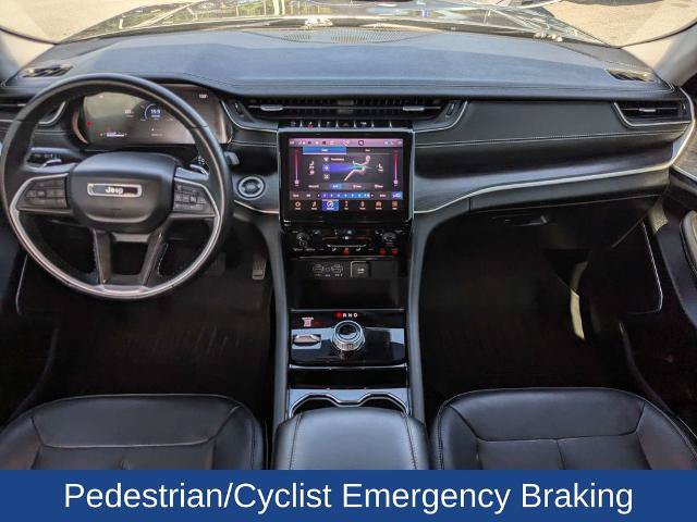 Used 2022 Jeep Grand Cherokee L Limited AWD/4WD image 17