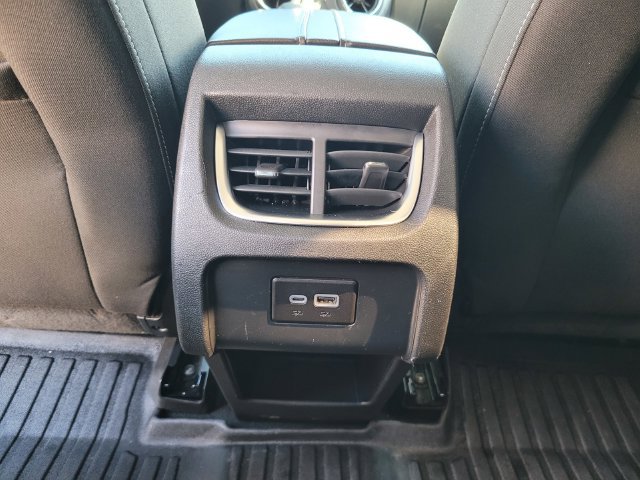 Used 2023 Chevrolet Blazer LT FWD image 15