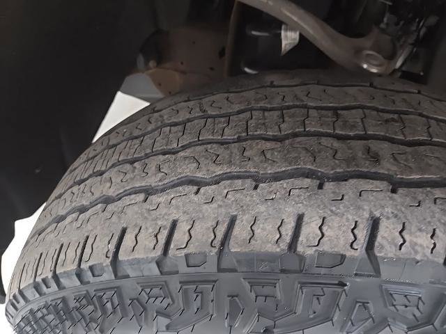 Used 2023 Chevrolet Silverado 1500 LT image 37